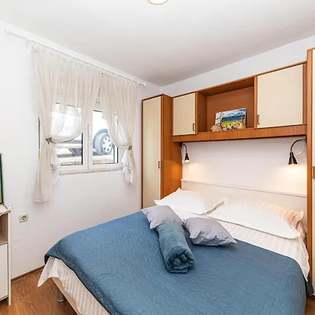 Casa vacanze Cozy In With Outdoor Swimming Pool *
